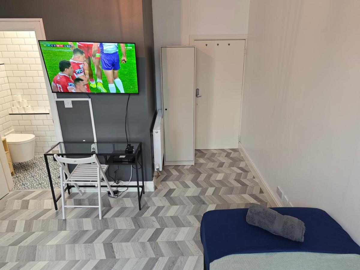 2 Bedroom 2 Bathroom Apartment In Old St - Shoreditch - Zone 1 Londyn Zewnętrze zdjęcie