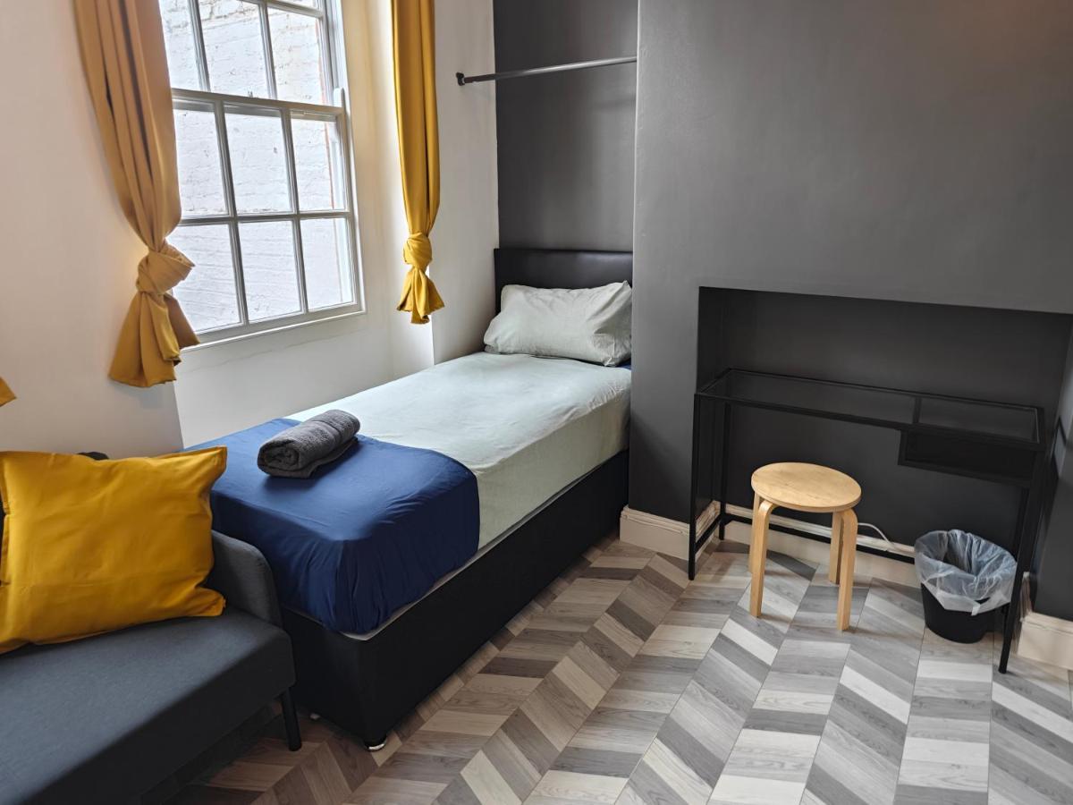 2 Bedroom 2 Bathroom Apartment In Old St - Shoreditch - Zone 1 Londyn Zewnętrze zdjęcie