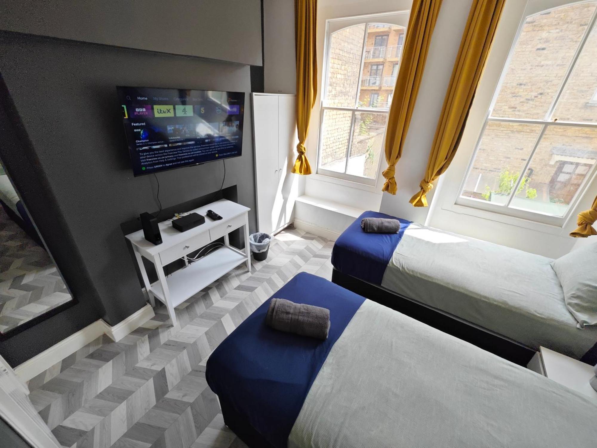 2 Bedroom 2 Bathroom Apartment In Old St - Shoreditch - Zone 1 Londyn Zewnętrze zdjęcie
